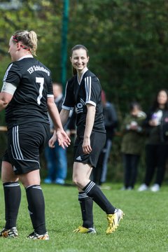 Bild 382 - Frauen Kieler MTV - TSV Schienberg : Ergebnis: 9:0